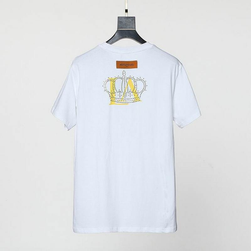 Louis Vuitton Men's T-shirts 675